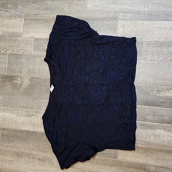 I Love H81 brand cropped TShirt - Picture 5 of 8